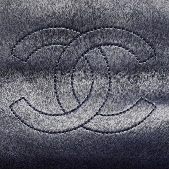 Chanel Navy Blue Quilted Lambskin Leather Large Trendy Bag - Picture 8 of 11